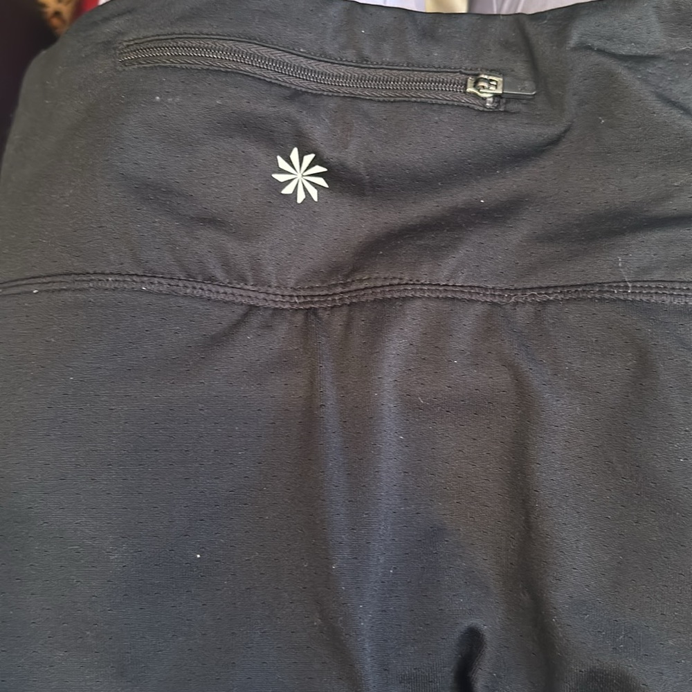 Athleta ST Black Reflective Decal Skort EUC - Picture 4 of 6